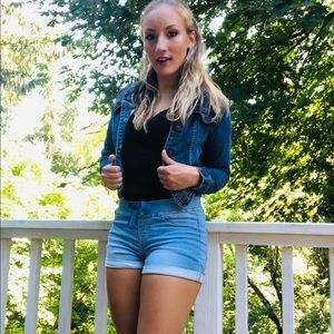 Target / Cherokee Blue Denim Jean Jacket. Child L